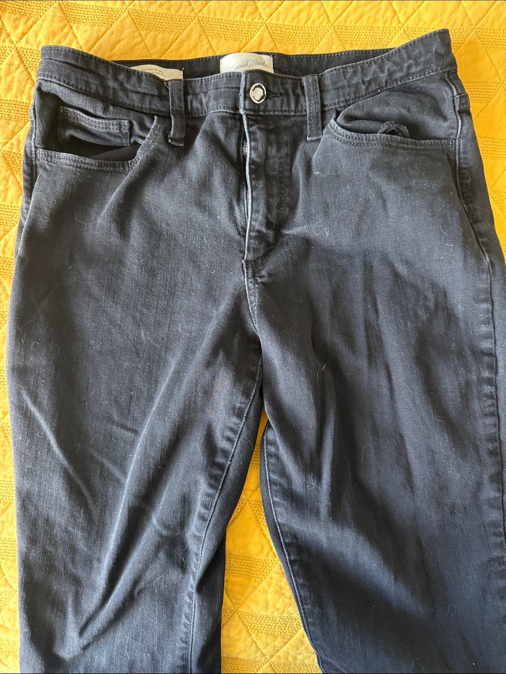 Universal Thread Women's Straight Leg Jeans in black (two pairs) - Picture 4 of 15